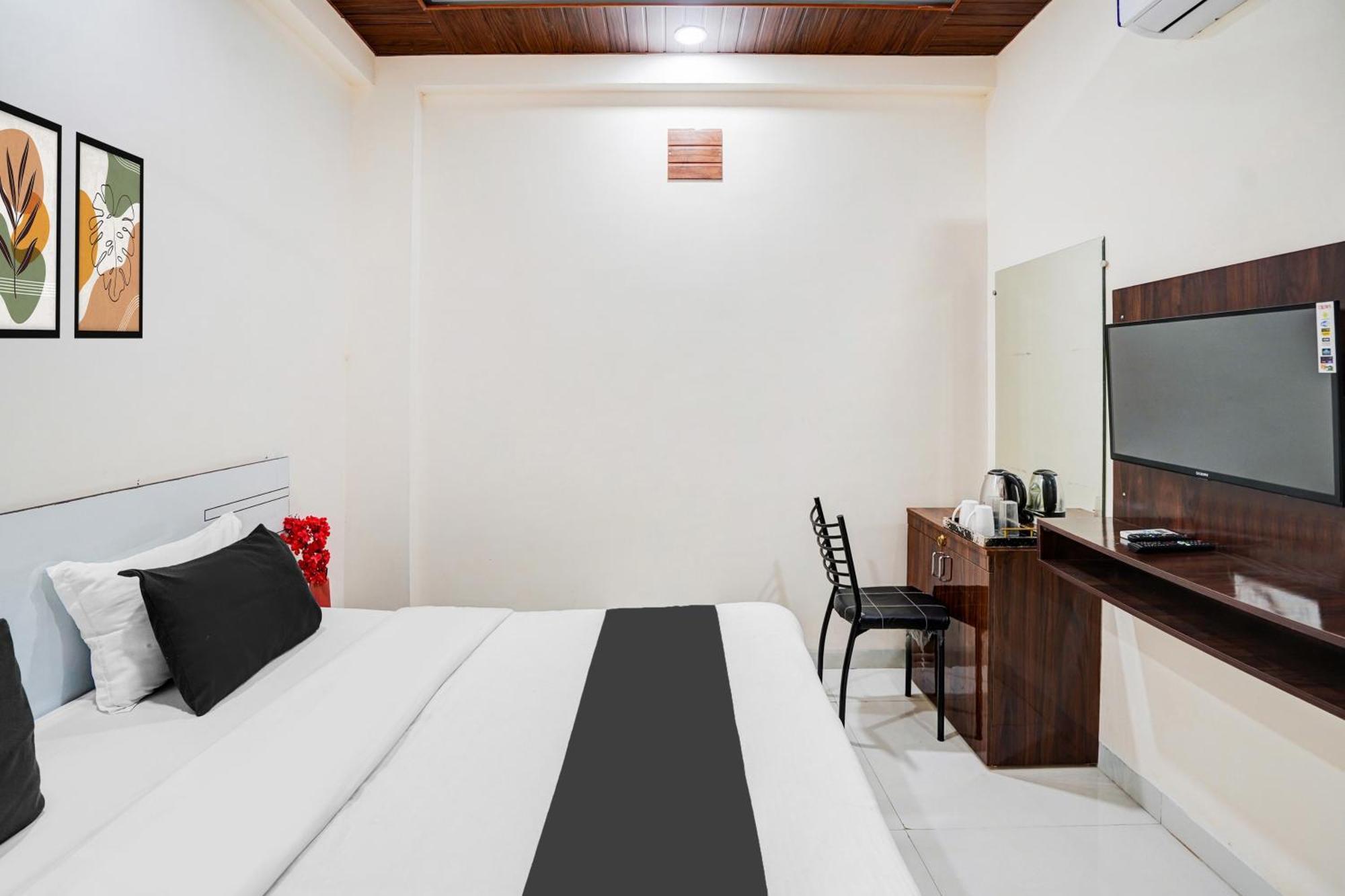 Super Hotel O Brilliant Convention Centre Formerly Madhur Shree Indore Ngoại thất bức ảnh